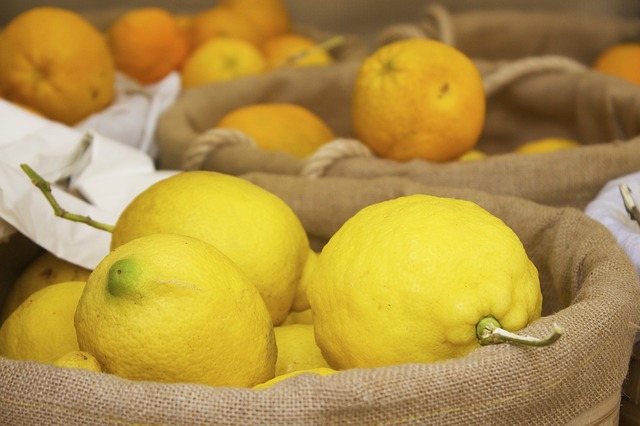 5 Ways Lemons Can Aid in Weight Loss